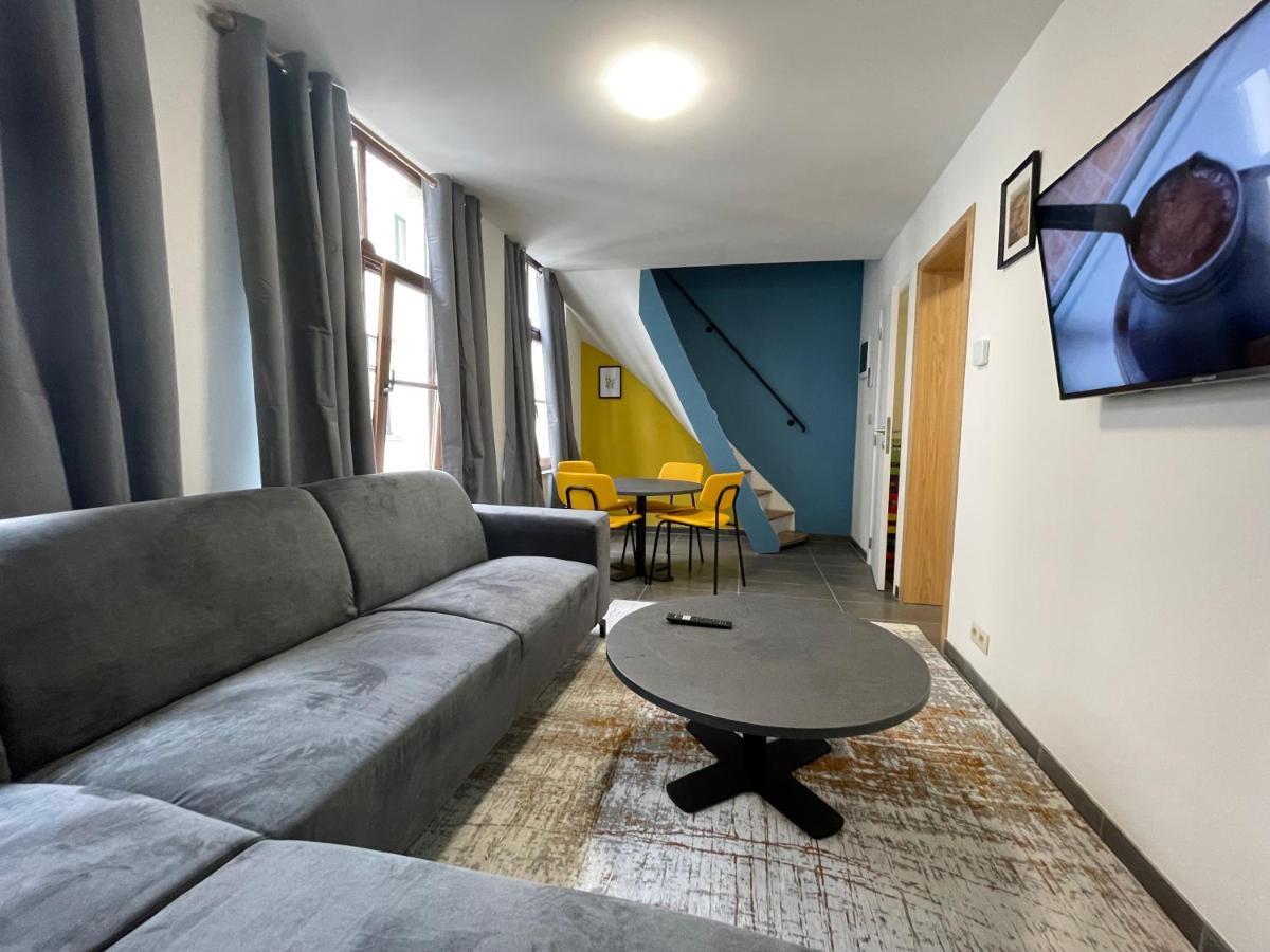Apartment Duplex *